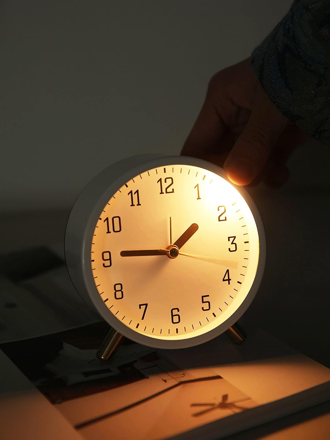 SHISEDECO Small Analog Alarm Clock, Batt... 3 SHISEDECO Small Analog Alarm Clock, Batt... - Image 3